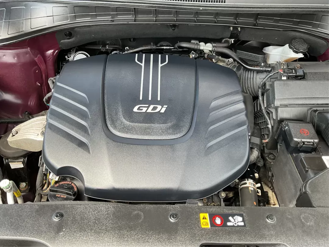 2016 Kia Sorento 3.3L EX (5XYPHDA5XGG) with an Lambda II 3.3L V-6 gasoline direct injection engine, located at 8750 N County Rd 25A, Piqua, OH, 45356, (937) 908-9800, 40.164391, -84.232513 - **Experience Adventure with the 2016 Kia Sorento EX Perfect for Your Family Road Trips!**<br /> <br /> Are you ready to elevate your family adventures with a vehicle that combines style, comfort, and performance? The 2016 Kia Sorento EX is tailored for those who crave exploration without sacrificin - Photo#10