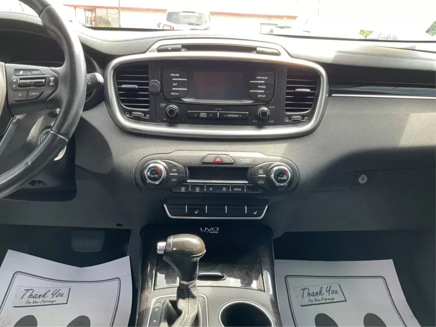 2016 Kia Sorento 3.3L EX (5XYPHDA5XGG) with an Lambda II 3.3L V-6 gasoline direct injection engine, located at 8750 N County Rd 25A, Piqua, OH, 45356, (937) 908-9800, 40.164391, -84.232513 - Photo#12