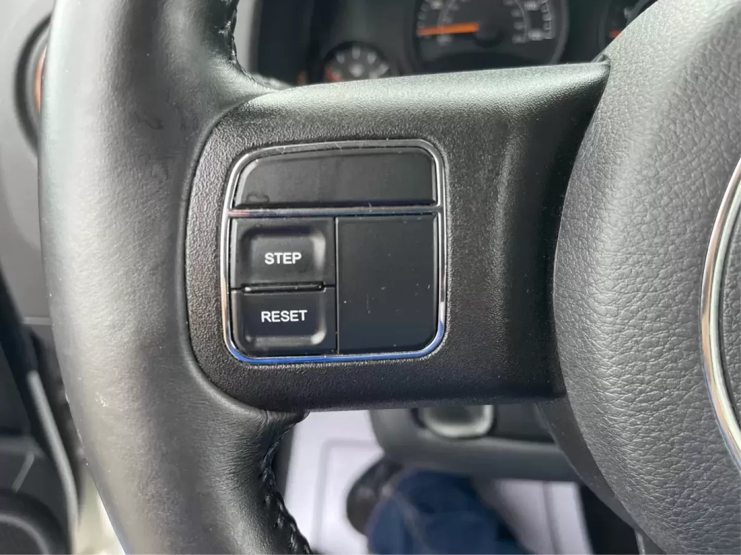 2015 Jeep Patriot Latitude (1C4NJRFB0FD) with an 2.4L I-4 DOHC engine, located at 4508 South Dixie Dr, Moraine, OH, 45439, (937) 908-9800, 39.689976, -84.218452 - Photo#14