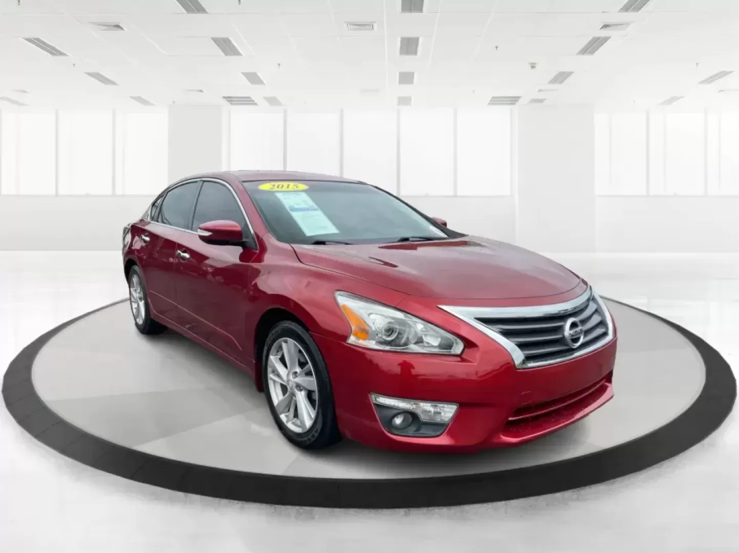 2015 Nissan Altima 2.5 SL (1N4AL3APXFC) with an 2.5L I-4 DOHC engine, located at 880 E. National Road, Vandalia, OH, 45377, (937) 908-9800, 39.891918, -84.183594 - Photo#0
