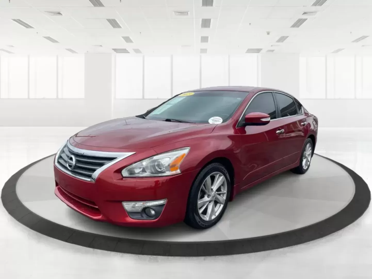 2015 Nissan Altima 2.5 SL (1N4AL3APXFC) with an 2.5L I-4 DOHC engine, located at 880 E. National Road, Vandalia, OH, 45377, (937) 908-9800, 39.891918, -84.183594 - Photo#7