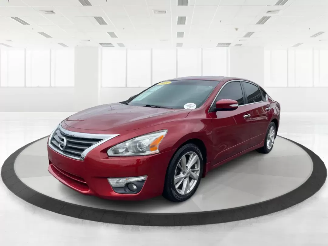 2015 Nissan Altima 2.5 SL (1N4AL3APXFC) with an 2.5L I-4 DOHC engine, located at 880 E. National Road, Vandalia, OH, 45377, (937) 908-9800, 39.891918, -84.183594 - **Elevate Your Commute with the 2015 Nissan Altima 2.5 SL at Advantage Car and Credit**<br /> <br /> If you're looking for a reliable sedan that blends comfort, efficiency, and style, the 2015 Nissan Altima 2.5 SL is your perfect match! This vehicle is tailor-made for the everyday commuter who doesn - Photo#7
