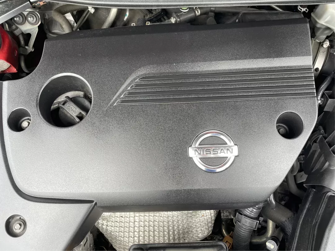 2015 Nissan Altima 2.5 SL (1N4AL3APXFC) with an 2.5L I-4 DOHC engine, located at 880 E. National Road, Vandalia, OH, 45377, (937) 908-9800, 39.891918, -84.183594 - **Elevate Your Commute with the 2015 Nissan Altima 2.5 SL at Advantage Car and Credit**<br /> <br /> If you're looking for a reliable sedan that blends comfort, efficiency, and style, the 2015 Nissan Altima 2.5 SL is your perfect match! This vehicle is tailor-made for the everyday commuter who doesn - Photo#10