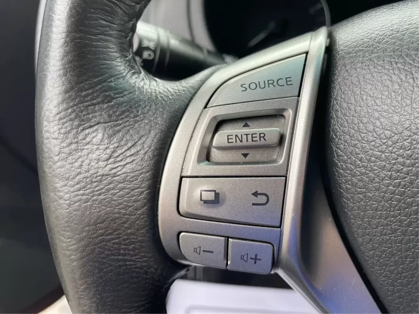 2015 Nissan Altima 2.5 SL (1N4AL3APXFC) with an 2.5L I-4 DOHC engine, located at 880 E. National Road, Vandalia, OH, 45377, (937) 908-9800, 39.891918, -84.183594 - Photo#15