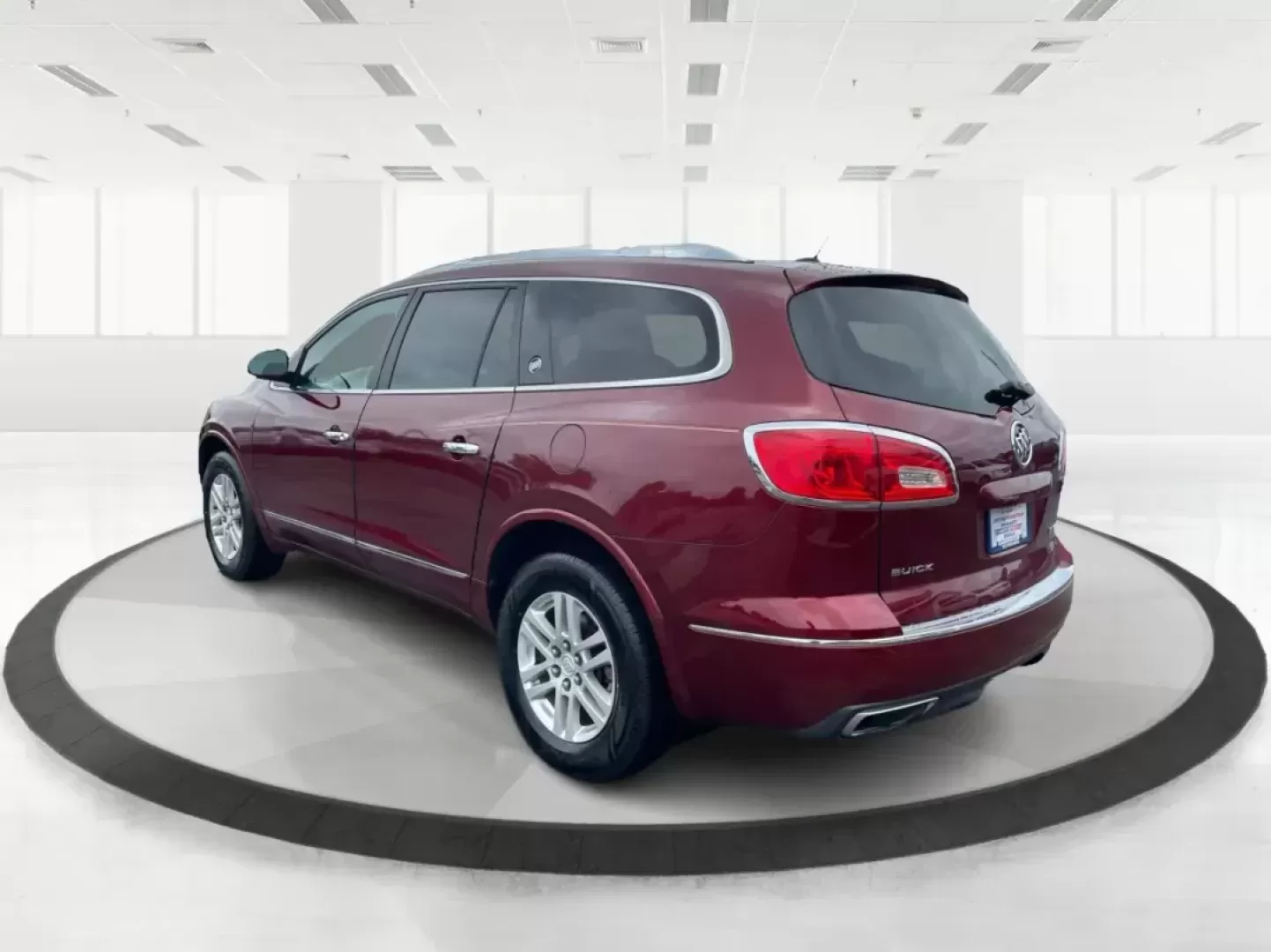 2015 Buick Enclave Convenience FWD (5GAKRAKD6FJ) with an 3.6L V6 DOHC 24V engine, 6-Speed Automatic Overdrive transmission, located at 8750 N County Rd 25A, Piqua, OH, 45356, (937) 908-9800, 40.164391, -84.232513 - Photo#4