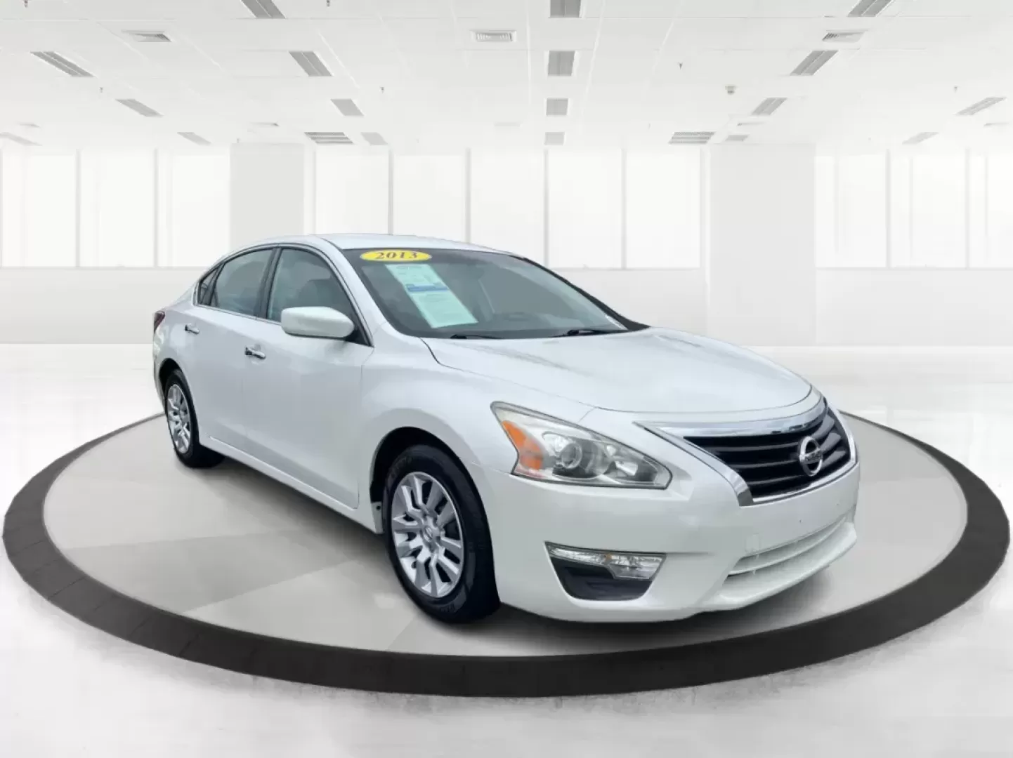 2013 Nissan Altima 2.5 S (1N4AL3APXDC) with an 2.5L I-4 DOHC engine, located at 401 Woodman Dr, Riverside, OH, 45431, (937) 908-9800, 39.760899, -84.123421 - **Discover Your Perfect Ride for Life's Adventures: 2013 Nissan Altima at Advantage Car and Credit!**<br /> <br /> Are you ready to enhance your daily commute or embark on exciting weekend getaways? The 2013 Nissan Altima is designed for those who appreciate a blend of comfort, technology, and effic - Photo#0