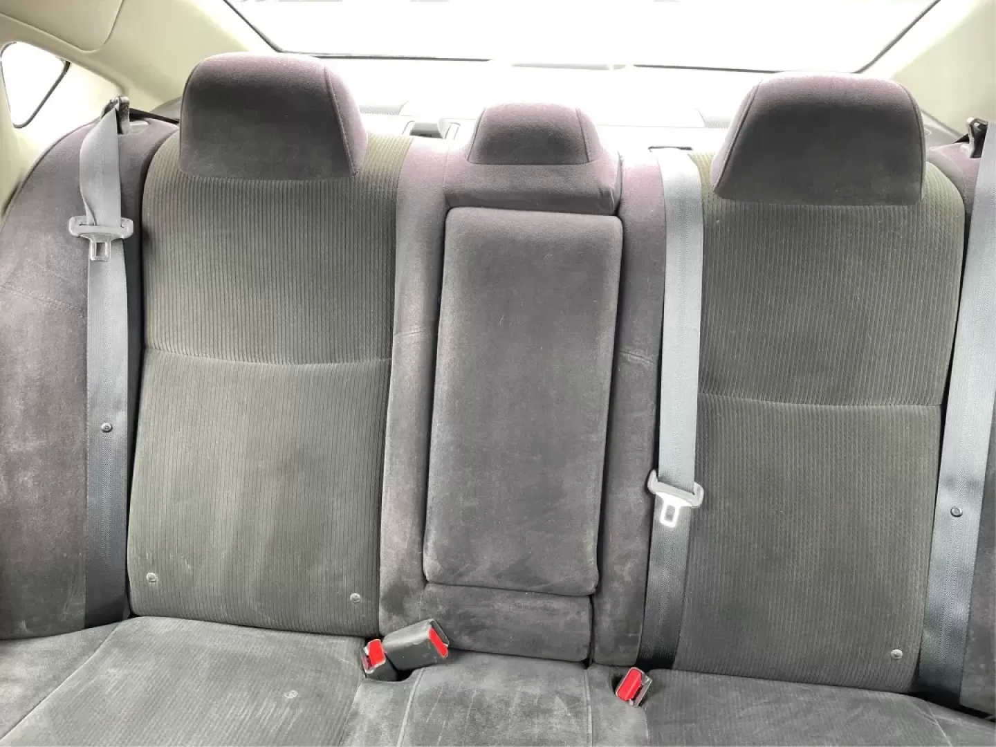 2013 Nissan Altima 2.5 S (1N4AL3APXDC) with an 2.5L I-4 DOHC engine, located at 401 Woodman Dr, Riverside, OH, 45431, (937) 908-9800, 39.760899, -84.123421 - **Discover Your Perfect Ride for Life's Adventures: 2013 Nissan Altima at Advantage Car and Credit!**<br /> <br /> Are you ready to enhance your daily commute or embark on exciting weekend getaways? The 2013 Nissan Altima is designed for those who appreciate a blend of comfort, technology, and effic - Photo#13