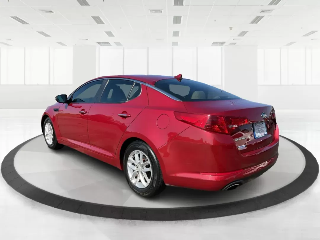 2012 Kia Optima LX (5XXGM4A73CG) with an Other engine, located at 8750 N County Rd 25A, Piqua, OH, 45356, (937) 908-9800, 40.164391, -84.232513 - **Rev Up Your Adventures with This 2012 Kia Optima LX! Perfect for Family Road Trips and Daily Commutes!**<br /> <br /> Are you searching for a reliable and stylish sedan that can keep up with your busy lifestyle in Fairborn, OH? Look no further than this stunning 2012 Kia Optima LX! With its impres - Photo#4