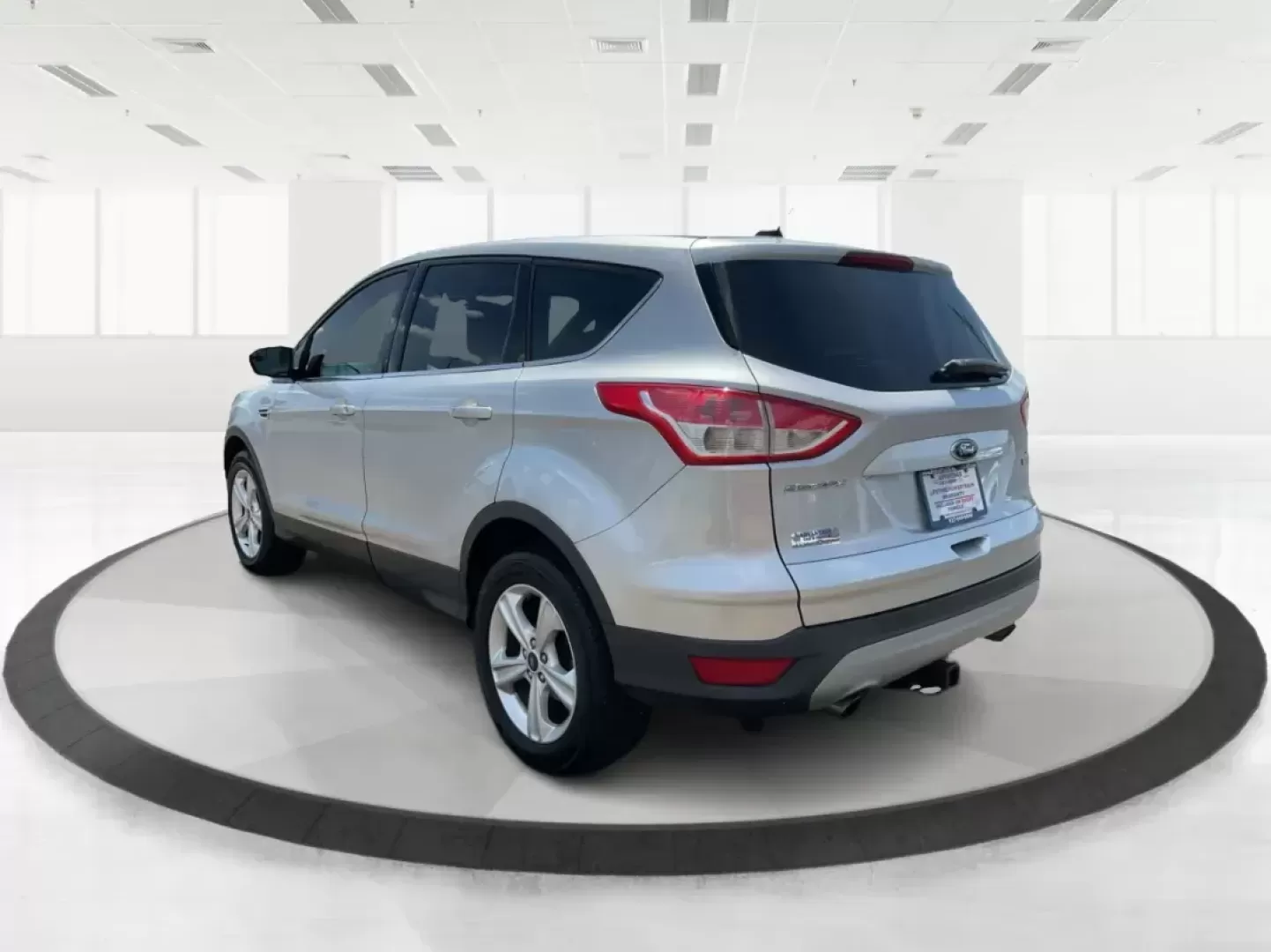 2014 Ford Escape SE (1FMCU0GX6EU) with an Other engine, located at 4508 South Dixie Dr, Moraine, OH, 45439, (937) 908-9800, 39.689976, -84.218452 - **Explore the Open Road with Confidence in a 2014 Ford Escape SE!**<br /> <br /> Are you dreaming of weekend getaways or daily adventures? The 2014 Ford Escape SE is the perfect companion for those who crave versatility and comfort in their driving experience. Whether you're commuting to work in Fai - Photo#4