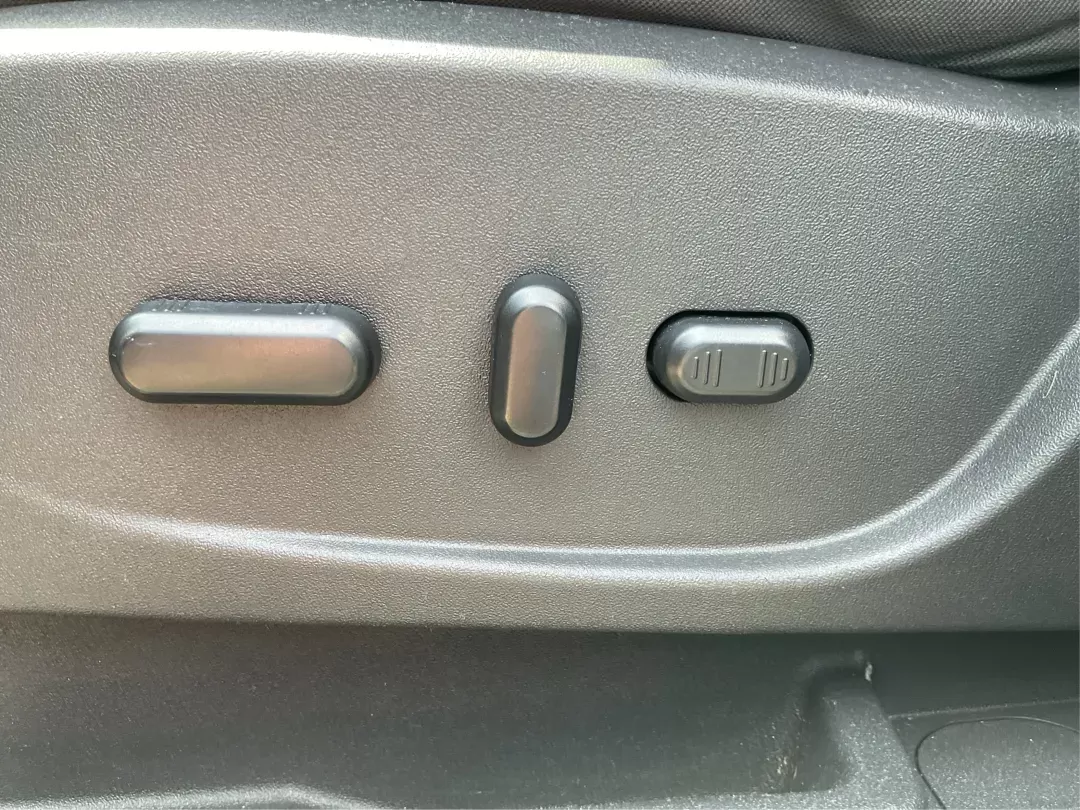 2014 Ford Escape SE (1FMCU0GX6EU) with an Other engine, located at 4508 South Dixie Dr, Moraine, OH, 45439, (937) 908-9800, 39.689976, -84.218452 - **Explore the Open Road with Confidence in a 2014 Ford Escape SE!**<br /> <br /> Are you dreaming of weekend getaways or daily adventures? The 2014 Ford Escape SE is the perfect companion for those who crave versatility and comfort in their driving experience. Whether you're commuting to work in Fai - Photo#17