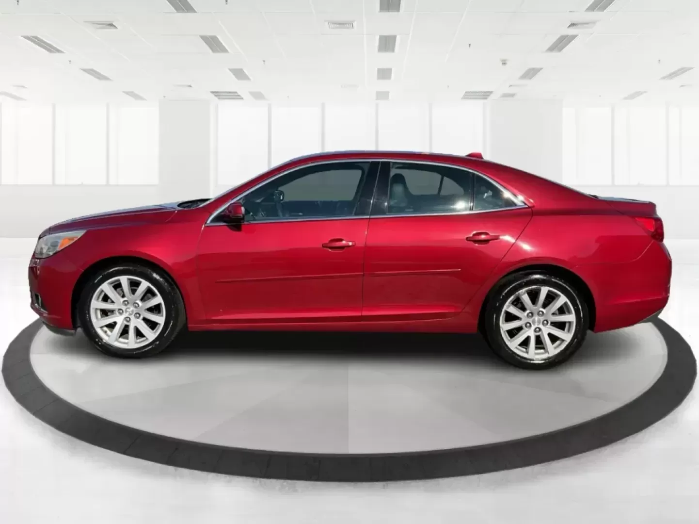 2014 Chevrolet Malibu 2LT (1G11E5SL7EU) with an ECOTEC 2.5L I-4 gasoline direct injection engine, located at 8750 N County Rd 25A, Piqua, OH, 45356, (937) 908-9800, 40.164391, -84.232513 - **Hit the Road in Style: 2014 Chevrolet Malibu 2LT - Your Perfect Daily Driver!**<br /> <br /> Are you ready to elevate your daily commute or weekend adventures? This 2014 Chevrolet Malibu 2LT, with its striking Butte Red Metallic exterior, is not just any sedan; it's a lifestyle upgrade! Whether yo - Photo#5
