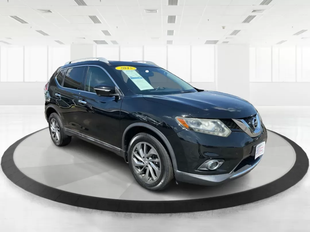 photo of 2015 Nissan Rogue SL