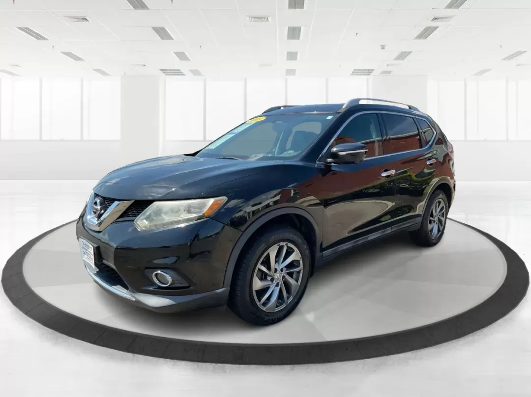 2015 Nissan Rogue SL (5N1AT2MV5FC) with an 2.5L I-4 DOHC engine, located at 401 Woodman Dr, Riverside, OH, 45431, (937) 908-9800, 39.760899, -84.123421 - **Discover Your Next Adventure with the 2015 Nissan Rogue SL A Versatile SUV for Every Lifestyle!**<br /> <br /> Are you ready to elevate your driving experience? Whether you're a busy parent looking for a reliable family vehicle, a commuter seeking comfort, or an adventure seeker wanting to explor - Photo#7