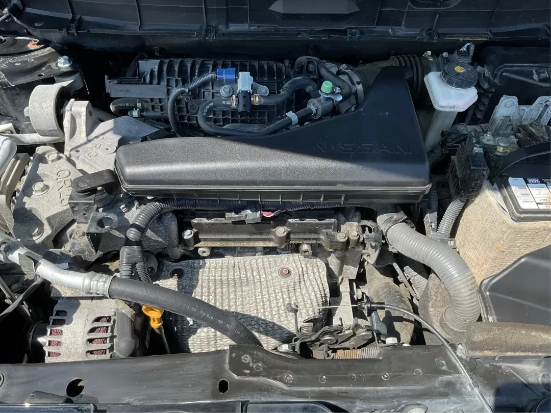2015 Nissan Rogue SL (5N1AT2MV5FC) with an 2.5L I-4 DOHC engine, located at 401 Woodman Dr, Riverside, OH, 45431, (937) 908-9800, 39.760899, -84.123421 - **Discover Your Next Adventure with the 2015 Nissan Rogue SL A Versatile SUV for Every Lifestyle!**<br /> <br /> Are you ready to elevate your driving experience? Whether you're a busy parent looking for a reliable family vehicle, a commuter seeking comfort, or an adventure seeker wanting to explor - Photo#10