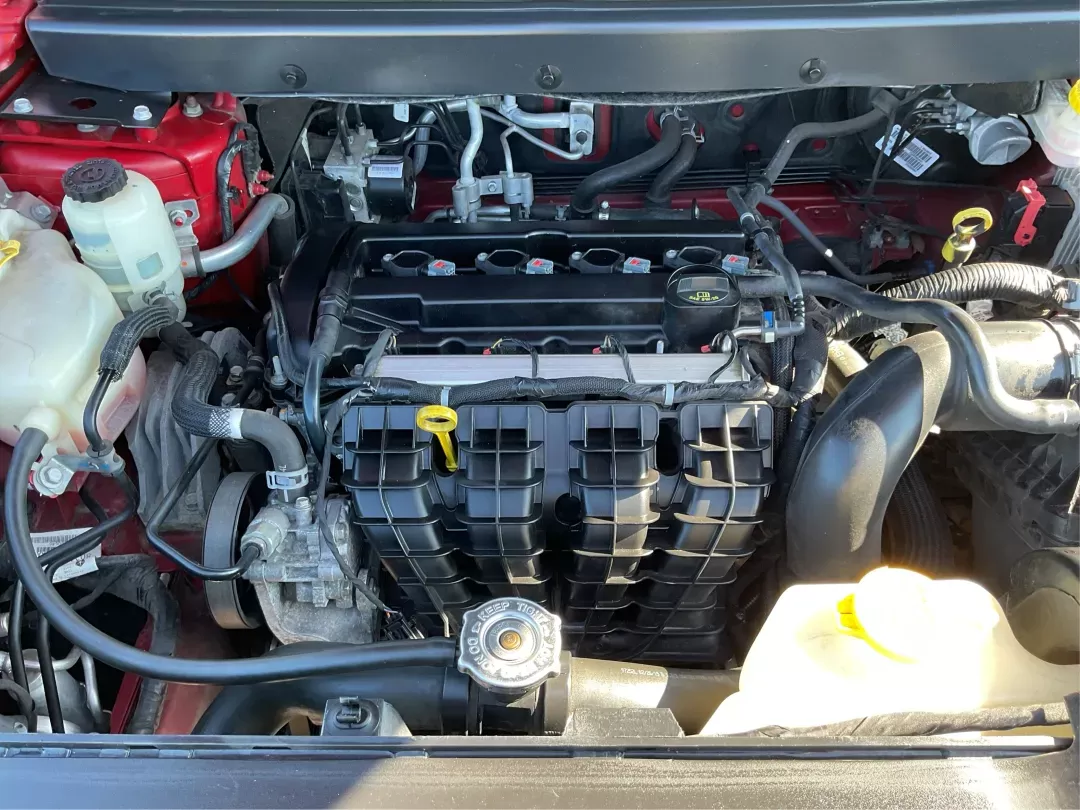 2019 Dodge Journey SE (3C4PDCBBXKT) with an Other engine, located at 1951 S Dayton Lakeview Rd., New Carlisle, OH, 45344, (937) 908-9800, 39.890999, -84.050255 - **Discover Your Next Adventure with the 2019 Dodge Journey SE at Advantage Car and Credit!**<br /> <br /> Are you searching for the perfect SUV that meets the needs of your growing family while also being budget-friendly? Look no further than the stunning 2019 Dodge Journey SE, available now at Adva - Photo#10