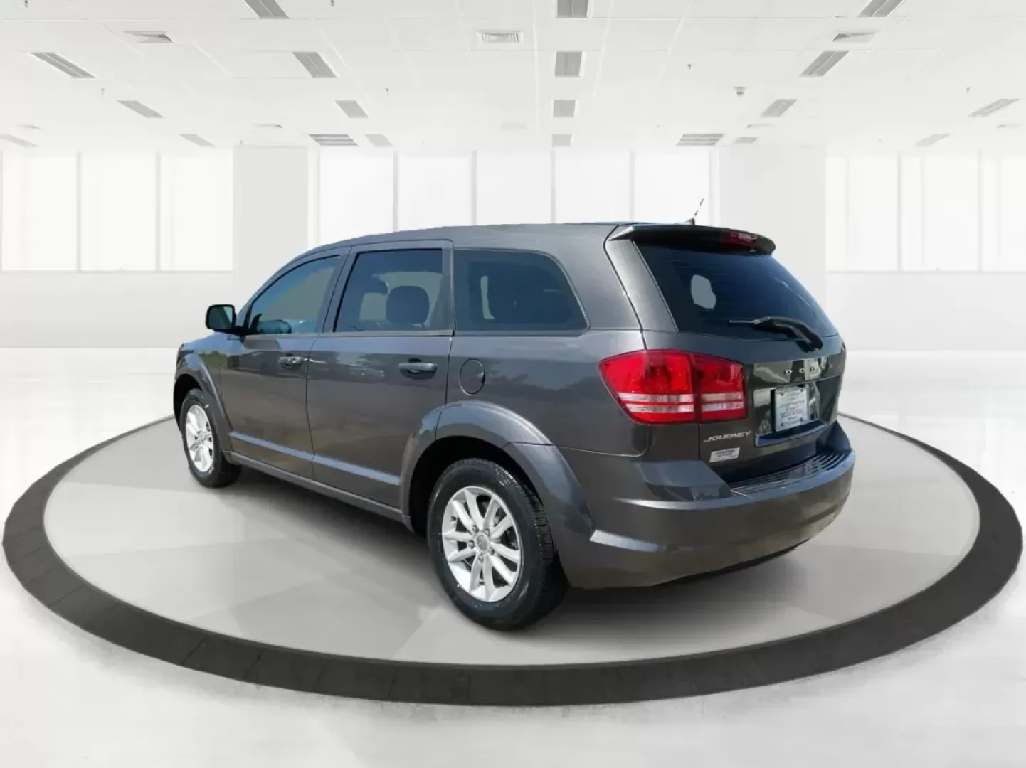 2015 Dodge Journey SE (3C4PDCABXFT) with an 2.4L L4 DOHC 16V engine, 4-Speed Automatic transmission, located at 1184 Kauffman Ave, Fairborn, OH, 45324, (937) 908-9800, 39.807072, -84.030914 - **Experience Life on the Go with the 2015 Dodge Journey SE at Advantage Car and Credit!**<br /> <br /> Are you looking for a versatile vehicle to support your family's daily adventures, weekend getaways, or long commutes? The 2015 Dodge Journey SE is designed to fit your lifestyle seamlessly! This s - Photo#4