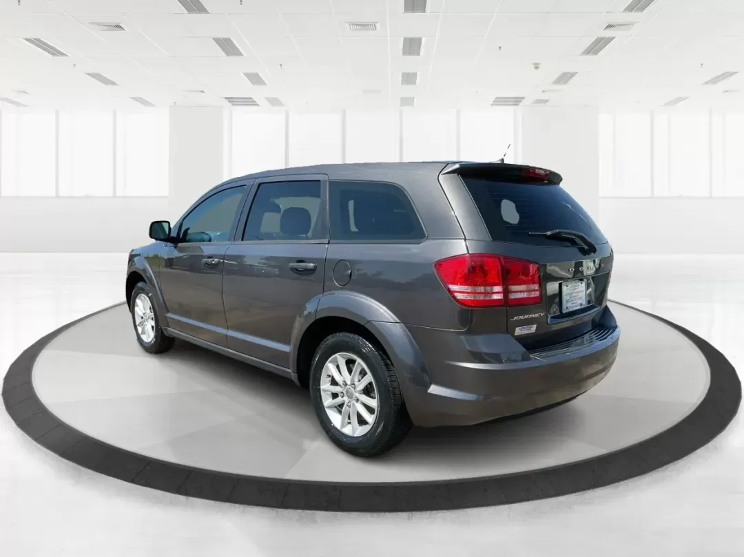 2015 Dodge Journey SE (3C4PDCABXFT) with an 2.4L L4 DOHC 16V engine, 4-Speed Automatic transmission, located at 1184 Kauffman Ave, Fairborn, OH, 45324, (937) 908-9800, 39.807072, -84.030914 - **Experience Life on the Go with the 2015 Dodge Journey SE at Advantage Car and Credit!**<br /> <br /> Are you looking for a versatile vehicle to support your family's daily adventures, weekend getaways, or long commutes? The 2015 Dodge Journey SE is designed to fit your lifestyle seamlessly! This s - Photo#4