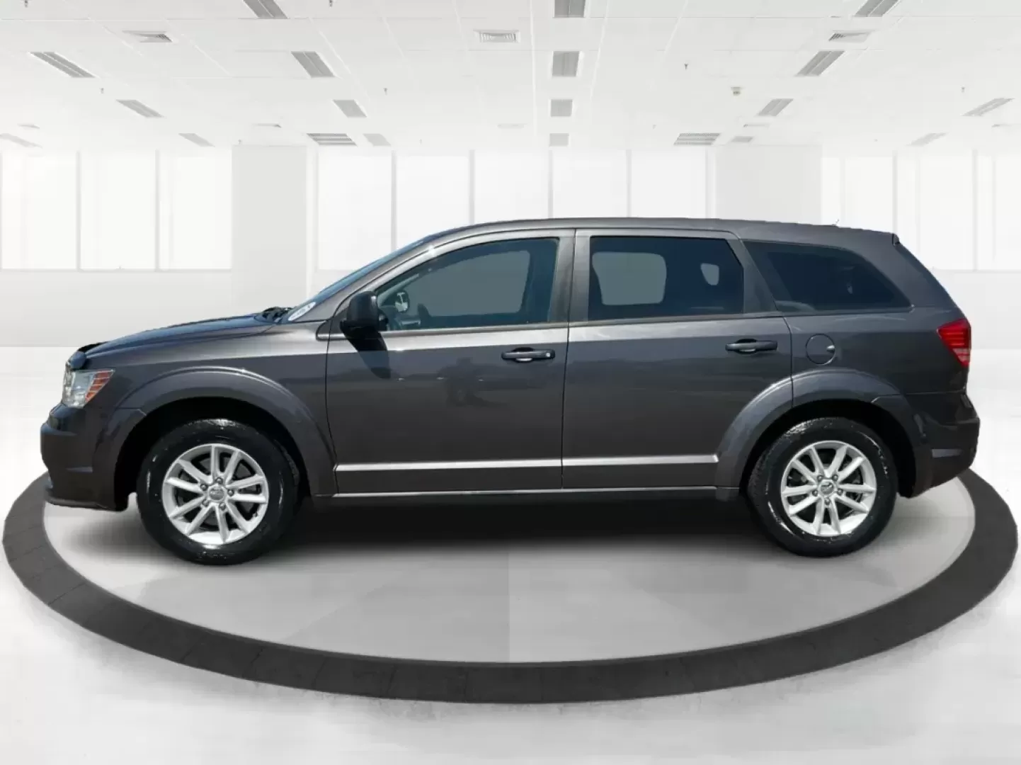 2015 Dodge Journey SE (3C4PDCABXFT) with an 2.4L L4 DOHC 16V engine, 4-Speed Automatic transmission, located at 1184 Kauffman Ave, Fairborn, OH, 45324, (937) 908-9800, 39.807072, -84.030914 - **Experience Life on the Go with the 2015 Dodge Journey SE at Advantage Car and Credit!**<br /> <br /> Are you looking for a versatile vehicle to support your family's daily adventures, weekend getaways, or long commutes? The 2015 Dodge Journey SE is designed to fit your lifestyle seamlessly! This s - Photo#5