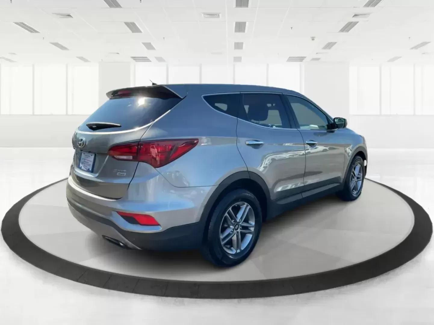 2018 Hyundai Santa Fe Sport 2.4L (5NMZTDLB0JH) with an Theta II 2.4L I-4 gasoline direct injection engine, located at 401 Woodman Dr, Riverside, OH, 45431, (937) 908-9800, 39.760899, -84.123421 - **Discover Adventure with the 2018 Hyundai Santa Fe Sport at Advantage Car and Credit!**<br /> <br /> Are you in search of a reliable SUV that combines comfort, versatility, and a touch of luxury for your family road trips or daily commutes? Look no further! The 2018 Hyundai Santa Fe Sport is your p - Photo#2
