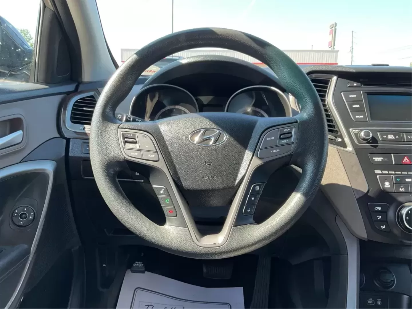 2018 Hyundai Santa Fe Sport 2.4L (5NMZTDLB0JH) with an Theta II 2.4L I-4 gasoline direct injection engine, located at 401 Woodman Dr, Riverside, OH, 45431, (937) 908-9800, 39.760899, -84.123421 - **Discover Adventure with the 2018 Hyundai Santa Fe Sport at Advantage Car and Credit!**<br /> <br /> Are you in search of a reliable SUV that combines comfort, versatility, and a touch of luxury for your family road trips or daily commutes? Look no further! The 2018 Hyundai Santa Fe Sport is your p - Photo#14