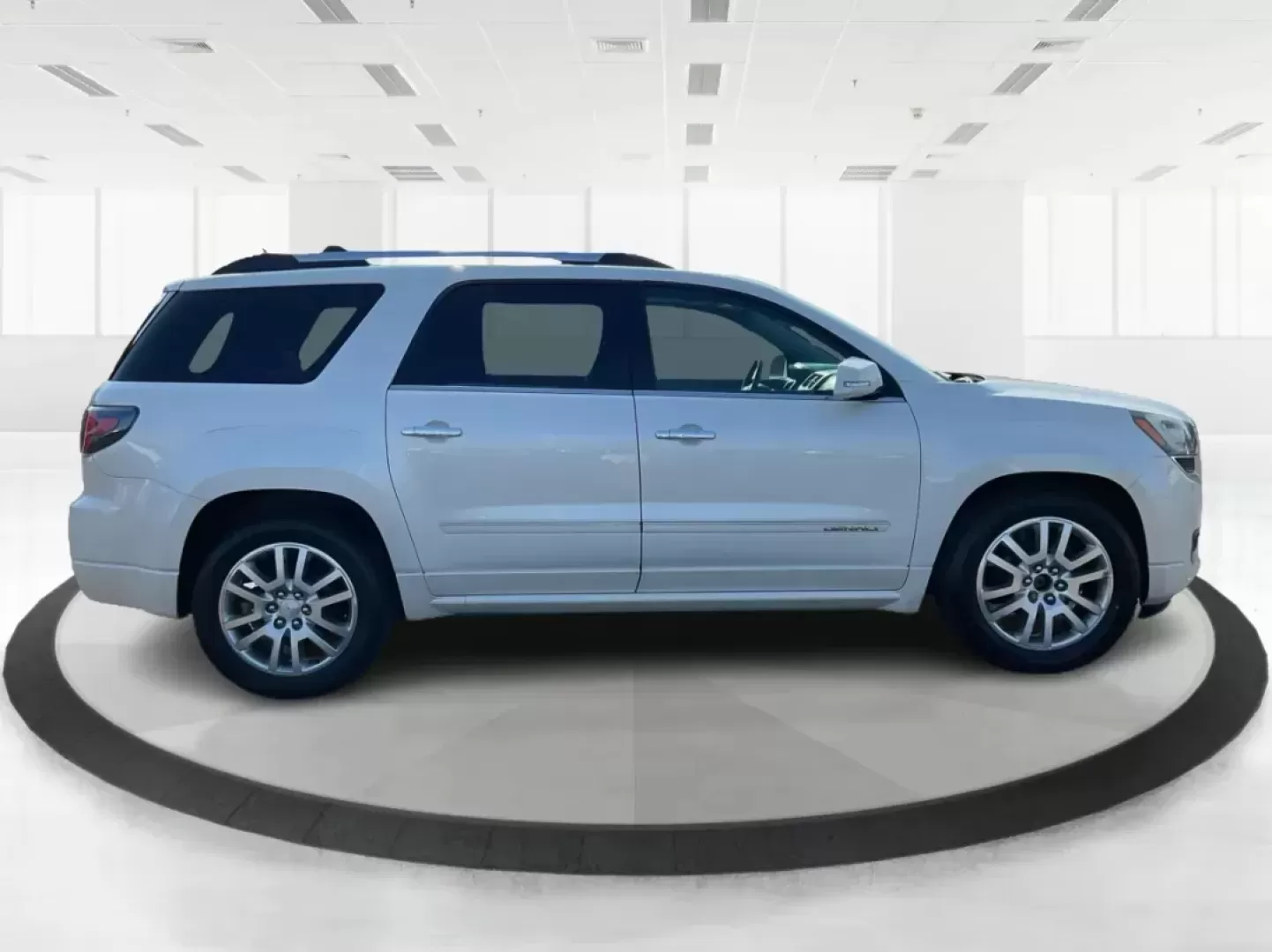 2015 GMC Acadia Denali (1GKKVTKD9FJ) with an 3.6L V-6 gasoline direct injection engine, located at 1951 S Dayton Lakeview Rd., New Carlisle, OH, 45344, (937) 908-9800, 39.890999, -84.050255 - **Explore Adventure and Comfort with the 2015 GMC Acadia Denali in Fairborn, OH!**<br /> <br /> Are you searching for the perfect family SUV that seamlessly blends adventure, comfort, and reliability? Look no further than this stunning 2015 GMC Acadia Denali, available now at Advantage Car and Credi - Photo#1