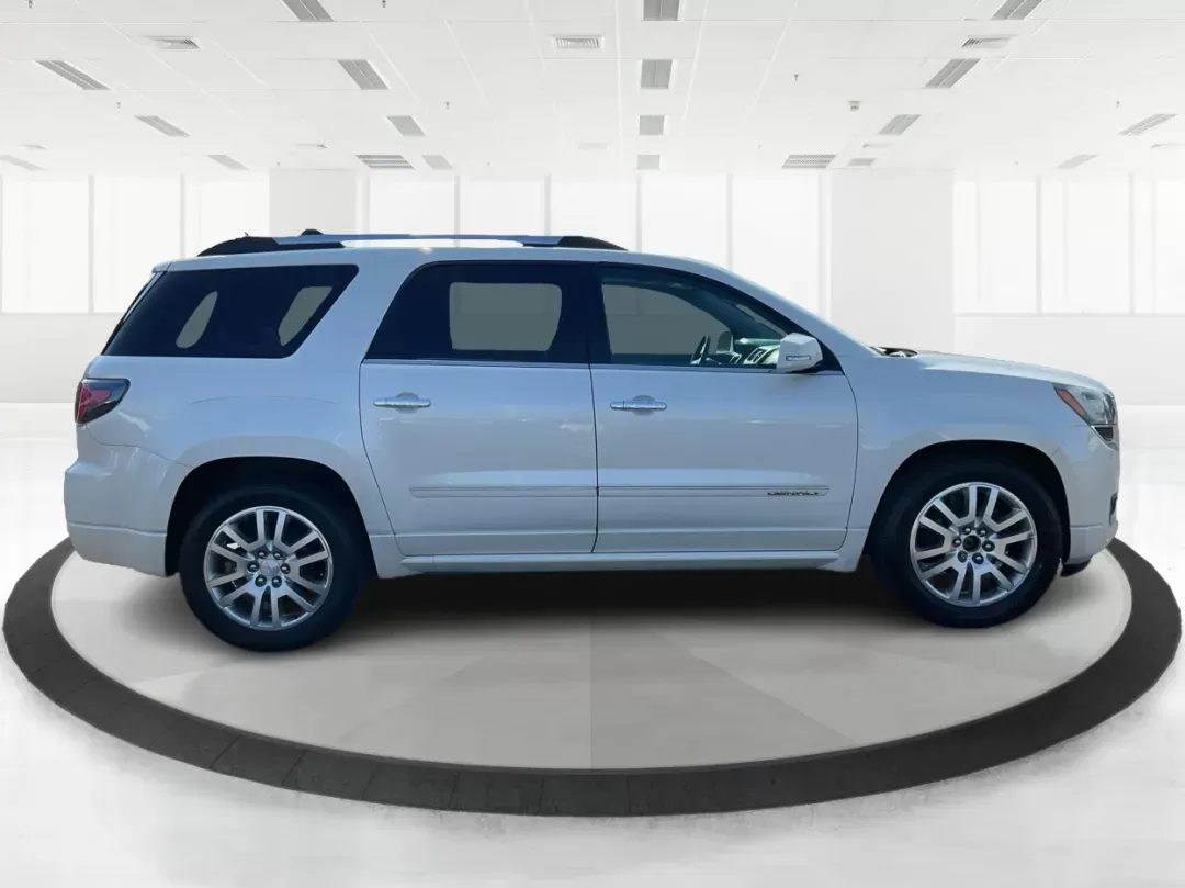 2015 GMC Acadia Denali (1GKKVTKD9FJ) with an 3.6L V-6 gasoline direct injection engine, located at 1951 S Dayton Lakeview Rd., New Carlisle, OH, 45344, (937) 908-9800, 39.890999, -84.050255 - Photo#1