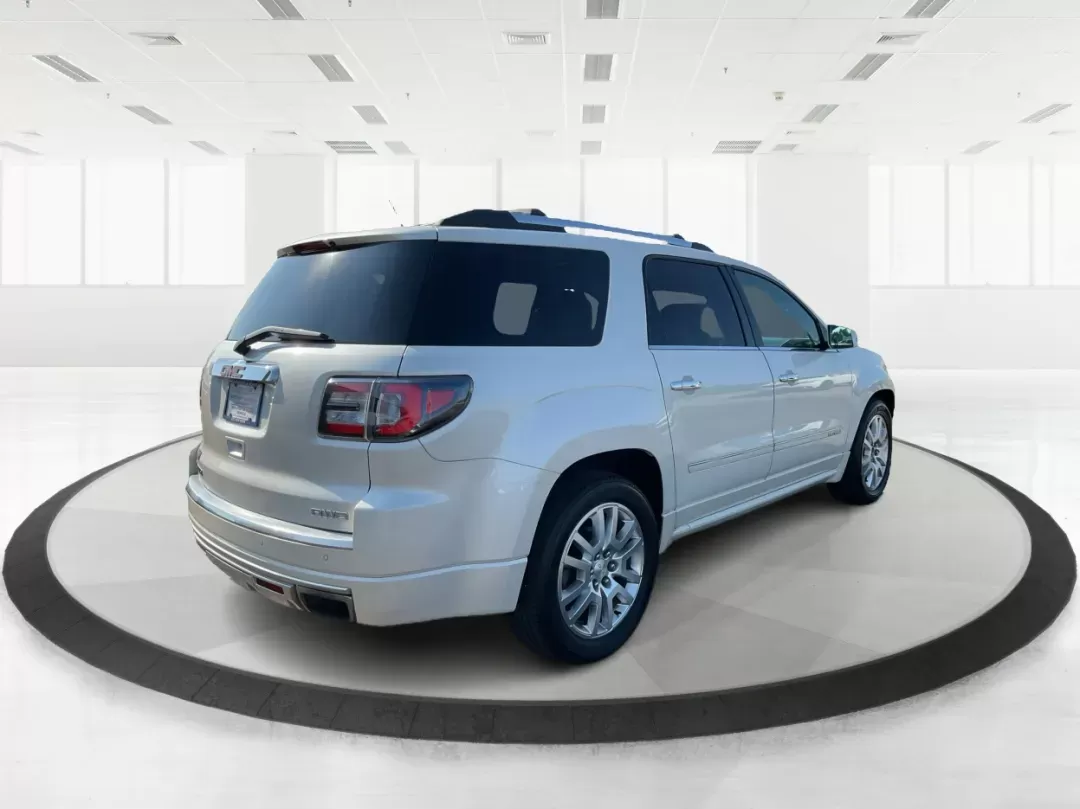 2015 GMC Acadia Denali (1GKKVTKD9FJ) with an 3.6L V-6 gasoline direct injection engine, located at 1951 S Dayton Lakeview Rd., New Carlisle, OH, 45344, (937) 908-9800, 39.890999, -84.050255 - Photo#2