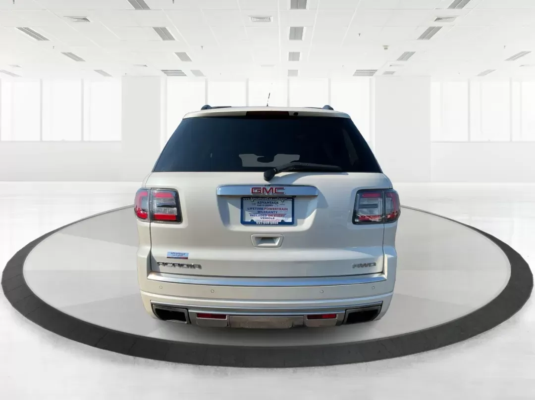 2015 GMC Acadia Denali (1GKKVTKD9FJ) with an 3.6L V-6 gasoline direct injection engine, located at 1951 S Dayton Lakeview Rd., New Carlisle, OH, 45344, (937) 908-9800, 39.890999, -84.050255 - Photo#3