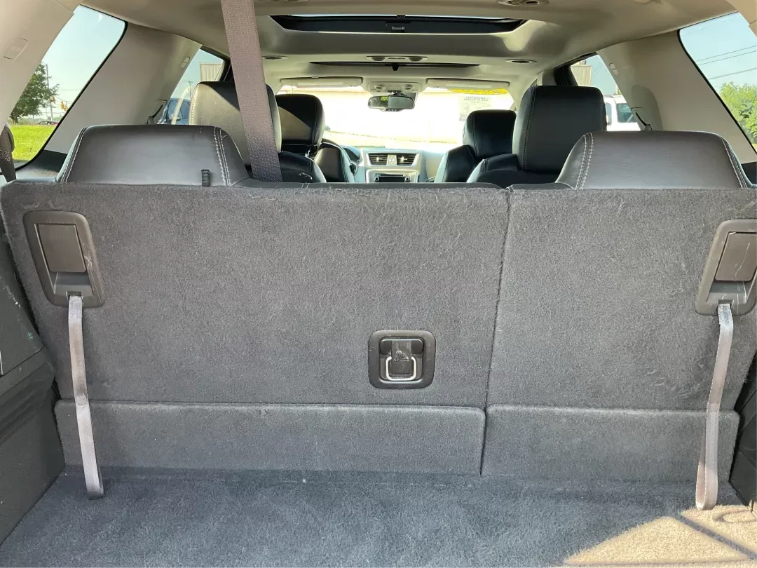 2015 GMC Acadia Denali (1GKKVTKD9FJ) with an 3.6L V-6 gasoline direct injection engine, located at 1951 S Dayton Lakeview Rd., New Carlisle, OH, 45344, (937) 908-9800, 39.890999, -84.050255 - Photo#11