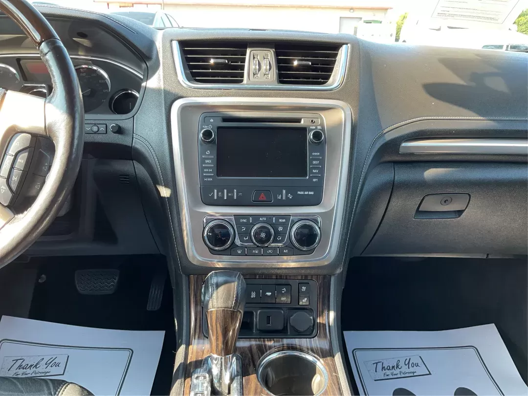 2015 GMC Acadia Denali (1GKKVTKD9FJ) with an 3.6L V-6 gasoline direct injection engine, located at 1951 S Dayton Lakeview Rd., New Carlisle, OH, 45344, (937) 908-9800, 39.890999, -84.050255 - Photo#12