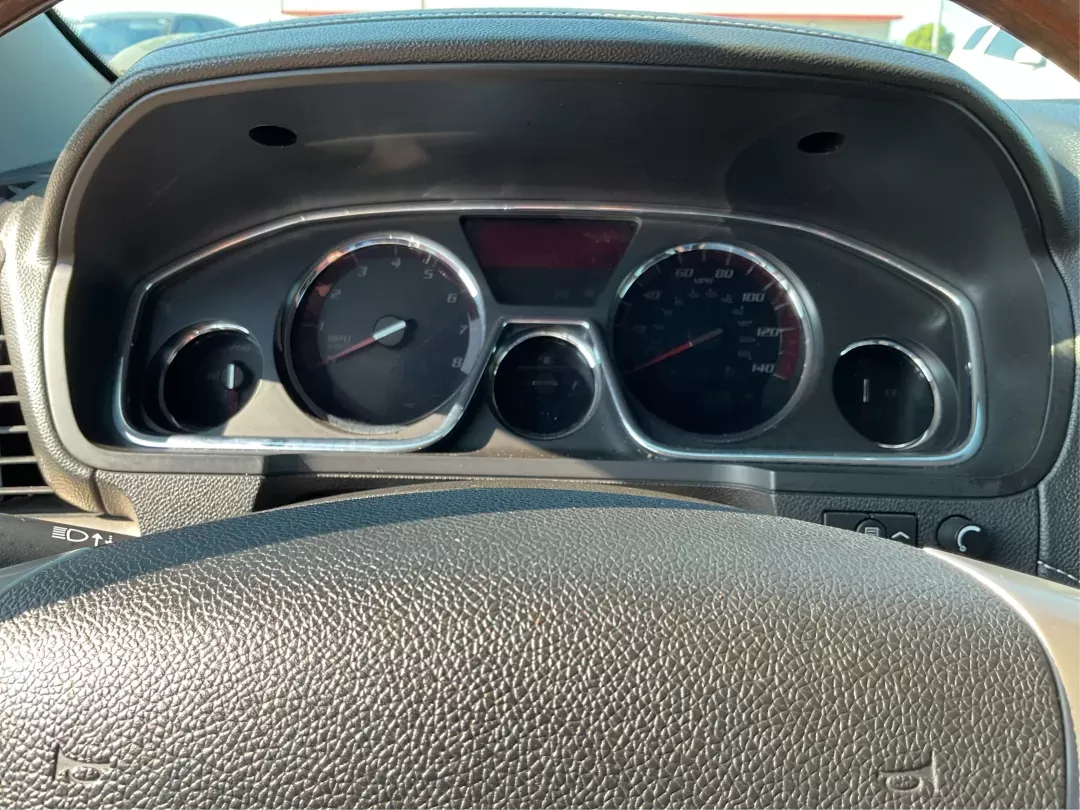 2015 GMC Acadia Denali (1GKKVTKD9FJ) with an 3.6L V-6 gasoline direct injection engine, located at 1951 S Dayton Lakeview Rd., New Carlisle, OH, 45344, (937) 908-9800, 39.890999, -84.050255 - Photo#14