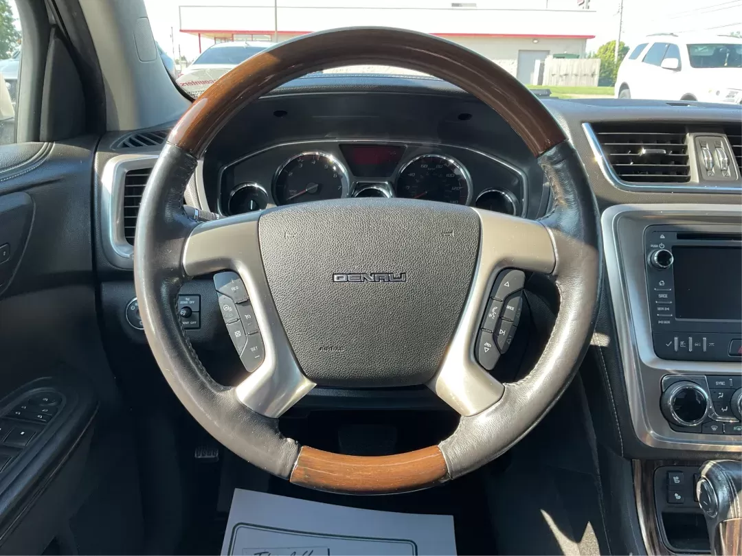 2015 GMC Acadia Denali (1GKKVTKD9FJ) with an 3.6L V-6 gasoline direct injection engine, located at 1951 S Dayton Lakeview Rd., New Carlisle, OH, 45344, (937) 908-9800, 39.890999, -84.050255 - Photo#15