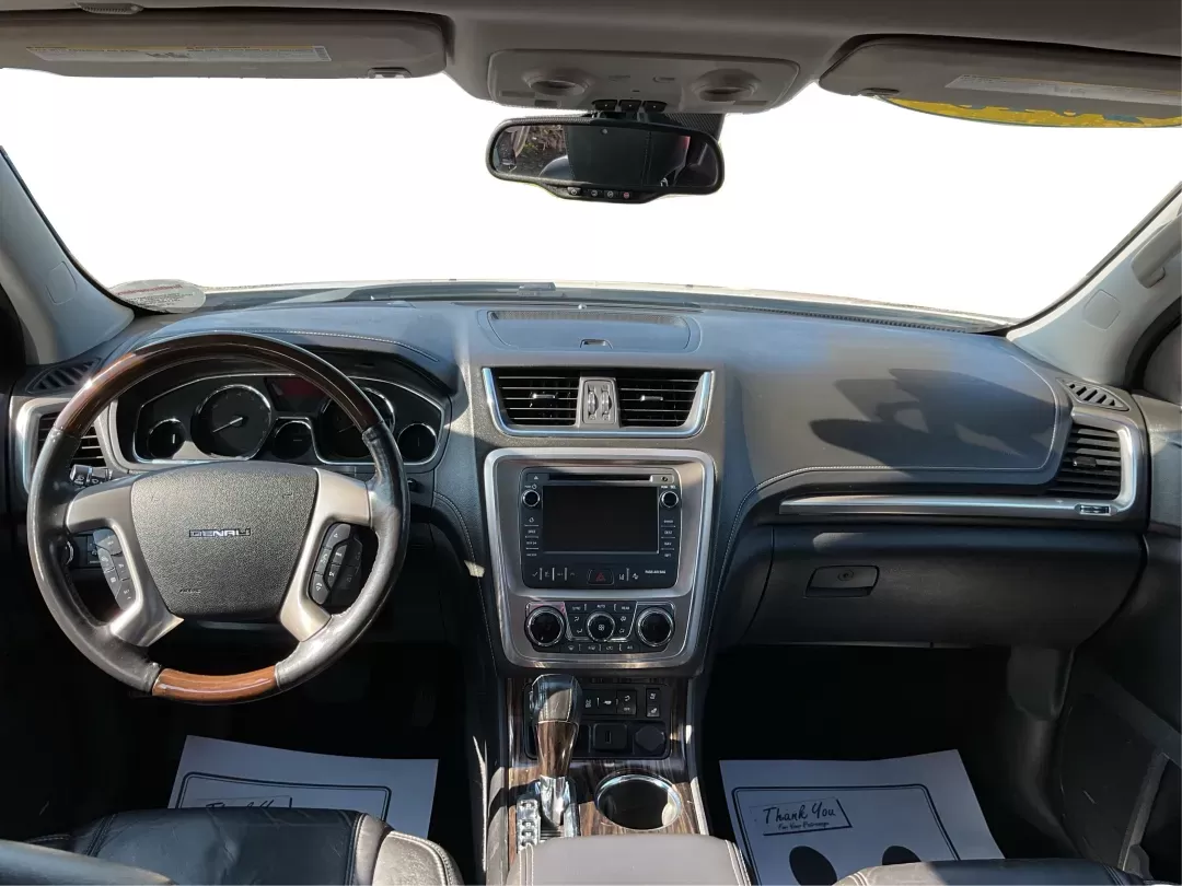 2015 GMC Acadia Denali (1GKKVTKD9FJ) with an 3.6L V-6 gasoline direct injection engine, located at 1951 S Dayton Lakeview Rd., New Carlisle, OH, 45344, (937) 908-9800, 39.890999, -84.050255 - Photo#20