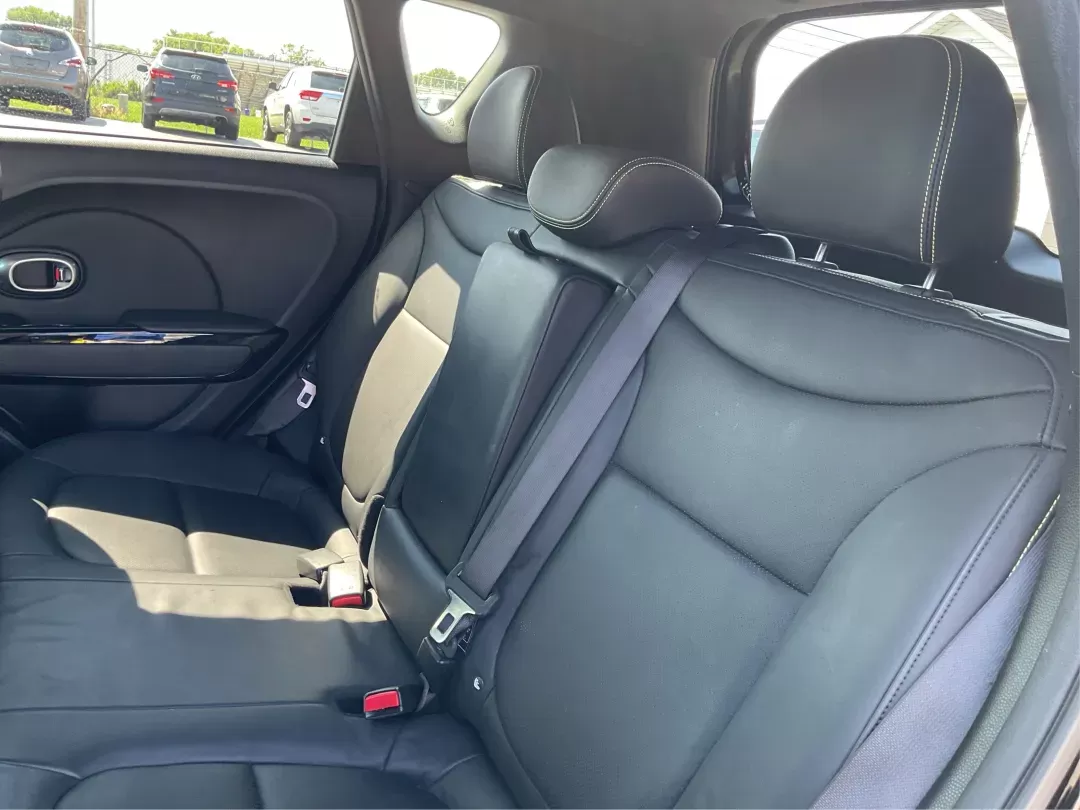 2015 Kia Soul + (KNDJP3A55F7) with an 2L I-4 gasoline direct injection engine, located at 1951 S Dayton Lakeview Rd., New Carlisle, OH, 45344, (937) 908-9800, 39.890999, -84.050255 - Photo#8