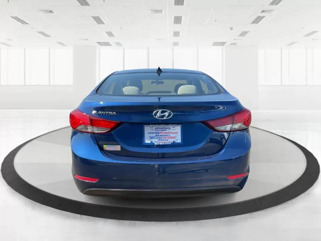2016 Hyundai Elantra SE (5NPDH4AE5GH) with an Nu 1.8L I-4 DOHC engine, located at 1951 S Dayton Lakeview Rd., New Carlisle, OH, 45344, (937) 908-9800, 39.890999, -84.050255 - Photo#3