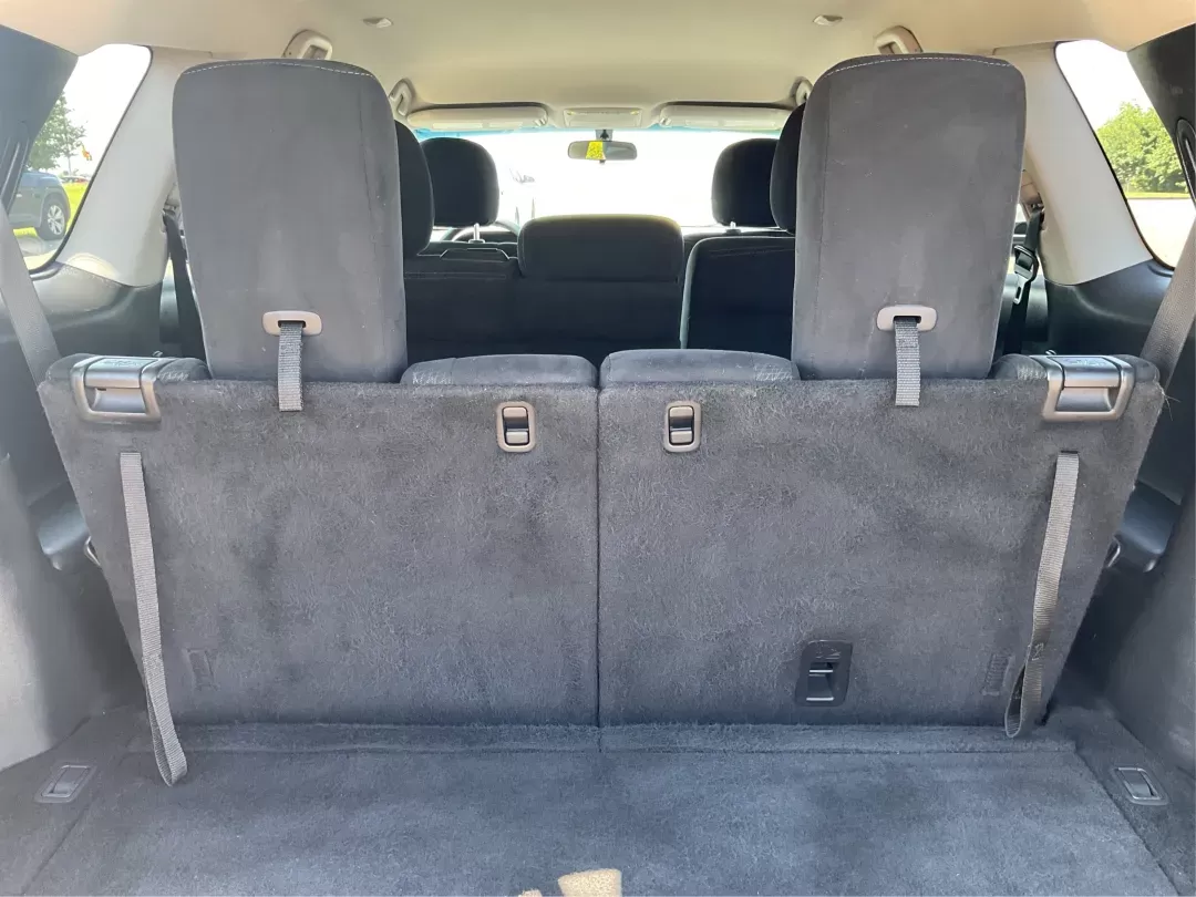 2015 Nissan Pathfinder S (5N1AR2MMXFC) with an 3.5L V-6 DOHC engine, located at 1184 Kauffman Ave, Fairborn, OH, 45324, (937) 908-9800, 39.807072, -84.030914 - Photo#11