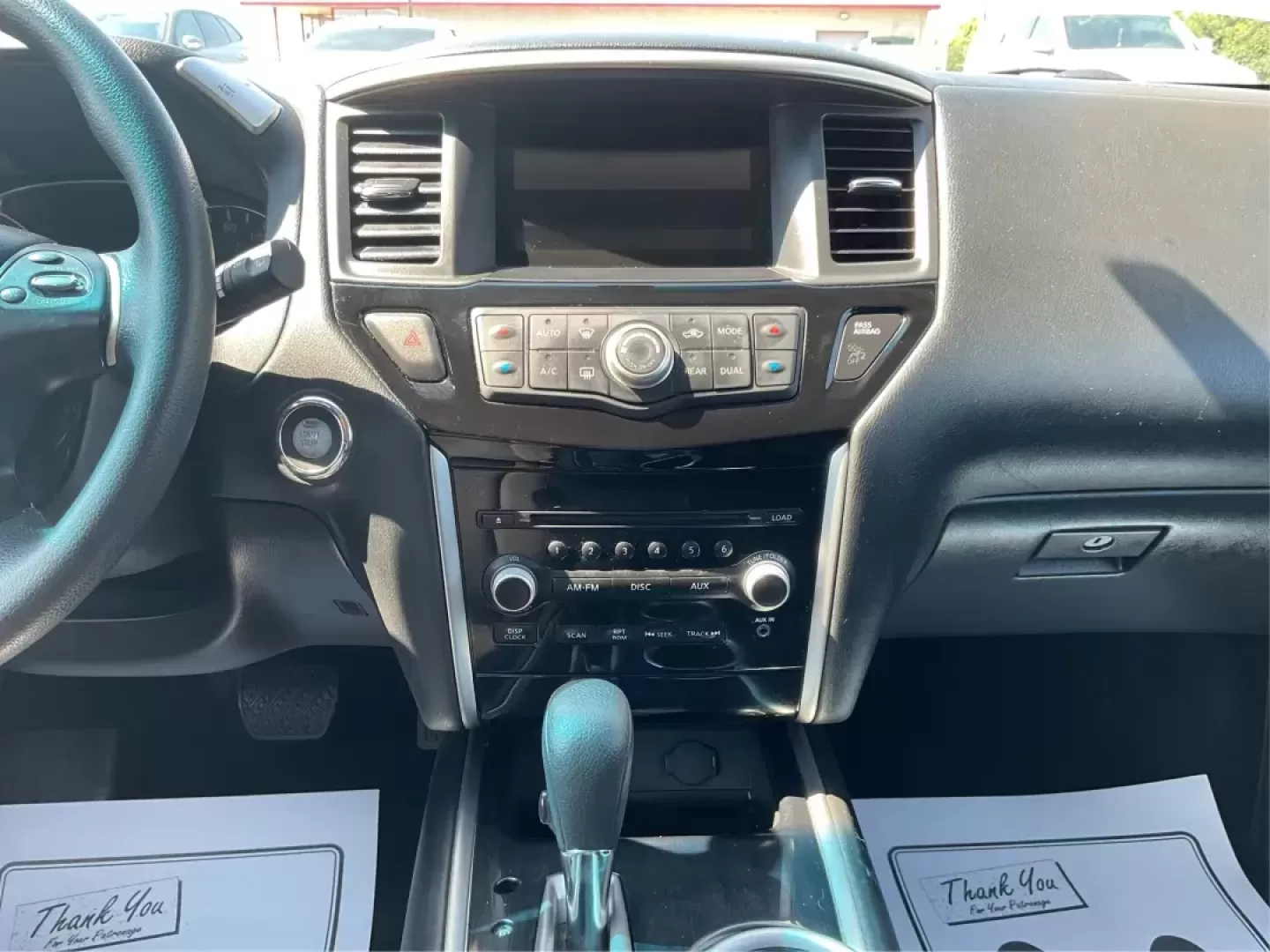 2015 Nissan Pathfinder S (5N1AR2MMXFC) with an 3.5L V-6 DOHC engine, located at 1184 Kauffman Ave, Fairborn, OH, 45324, (937) 908-9800, 39.807072, -84.030914 - **Unlock New Adventures with the 2015 Nissan Pathfinder at Advantage Car and Credit!**<br /> <br /> Are you ready to elevate your family road trips, weekend getaways, or daily commutes? The 2015 Nissan Pathfinder is not just a vehicle; it's your ticket to unforgettable experiences and seamless trave - Photo#12