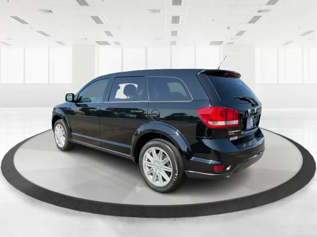2015 Dodge Journey R/T (3C4PDDEG6FT) with an 3.6L V-6 DOHC engine, located at 401 Woodman Dr, Riverside, OH, 45431, (937) 908-9800, 39.760899, -84.123421 - Photo#4