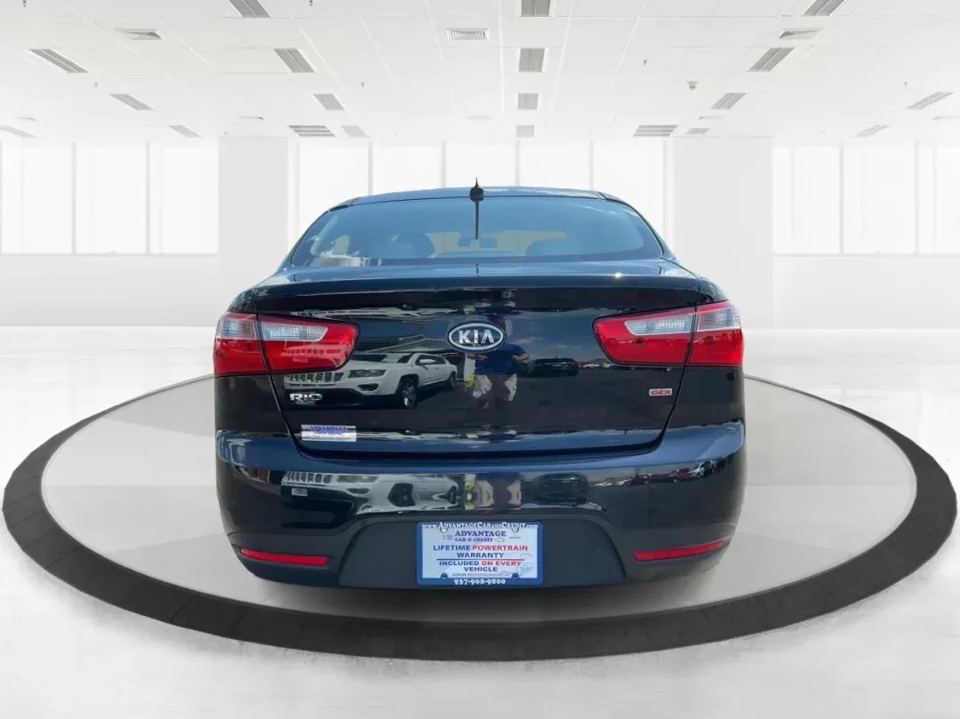 2013 Kia Rio LX (KNADM4A35D6) with an 1.6L I-4 gasoline direct injection engine, located at 1230 East Main St, Xenia, OH, 45385, (937) 908-9800, 39.688026, -83.910172 - Photo#3