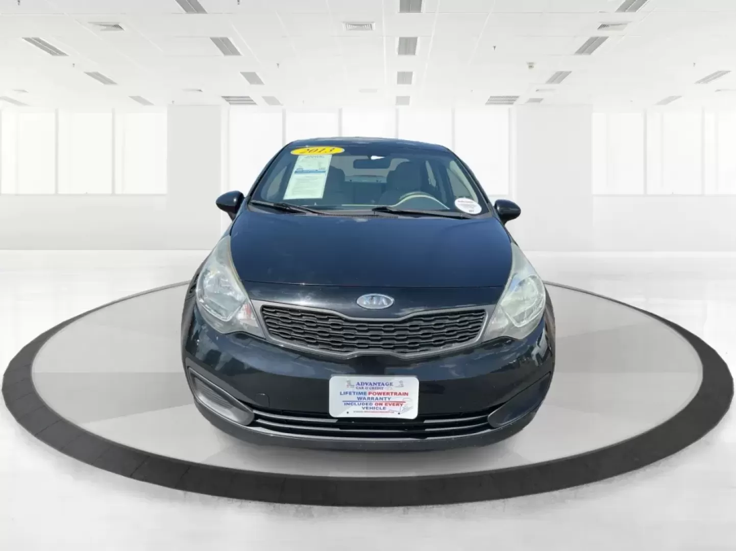 2013 Kia Rio LX (KNADM4A35D6) with an 1.6L I-4 gasoline direct injection engine, located at 1230 East Main St, Xenia, OH, 45385, (937) 908-9800, 39.688026, -83.910172 - **Find Your Adventure with the 2013 Kia Rio LX at Advantage Car and Credit!**<br /> <br /> Are you ready to elevate your daily commute or weekend adventures? The 2013 Kia Rio LX is the perfect companion for anyone looking for a reliable, stylish sedan that delivers both comfort and functionality. Wi - Photo#6