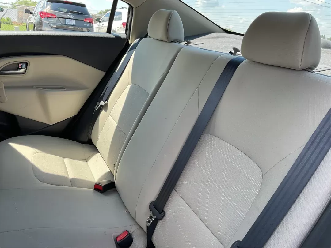 2013 Kia Rio LX (KNADM4A35D6) with an 1.6L I-4 gasoline direct injection engine, located at 1230 East Main St, Xenia, OH, 45385, (937) 908-9800, 39.688026, -83.910172 - Photo#9