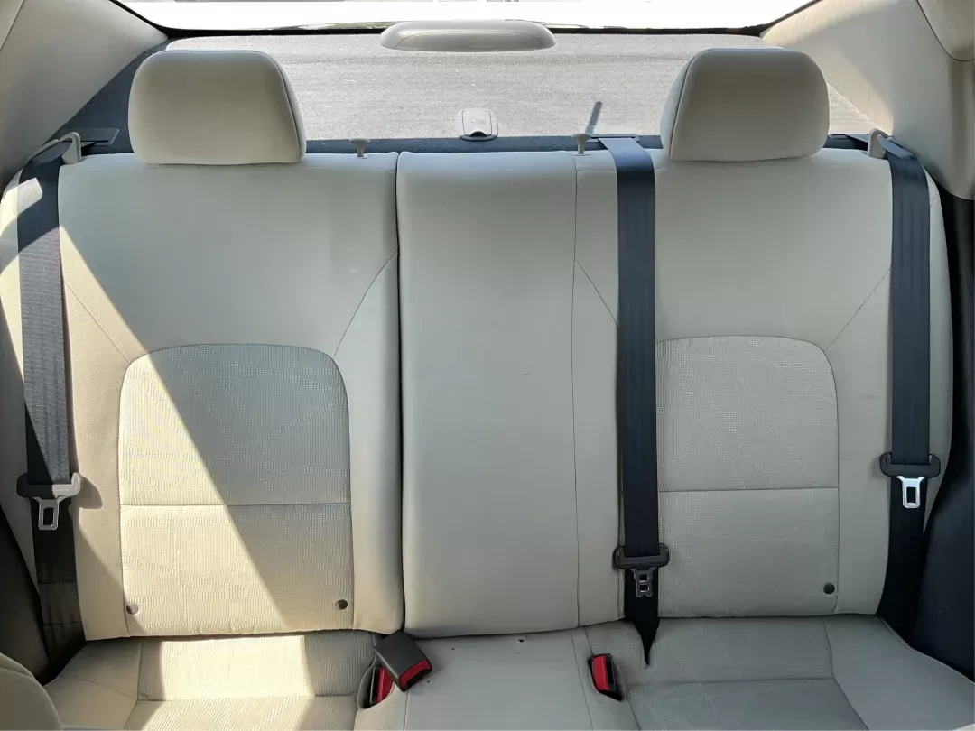 2013 Kia Rio LX (KNADM4A35D6) with an 1.6L I-4 gasoline direct injection engine, located at 1230 East Main St, Xenia, OH, 45385, (937) 908-9800, 39.688026, -83.910172 - Photo#13