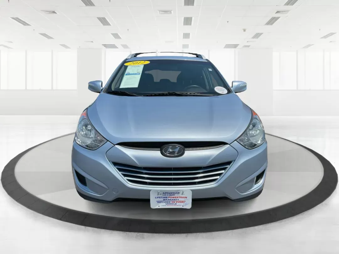 2012 Hyundai Tucson GLS (KM8JU3AC7CU) with an Theta II 2.4L I-4 DOHC engine, located at 1184 Kauffman Ave, Fairborn, OH, 45324, (937) 908-9800, 39.807072, -84.030914 - Photo#6