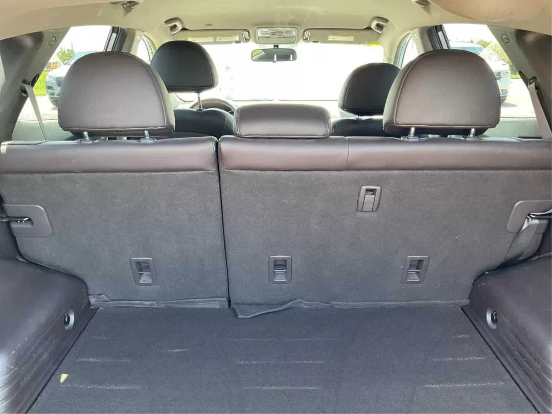 2012 Hyundai Tucson GLS (KM8JU3AC7CU) with an Theta II 2.4L I-4 DOHC engine, located at 1184 Kauffman Ave, Fairborn, OH, 45324, (937) 908-9800, 39.807072, -84.030914 - Photo#11
