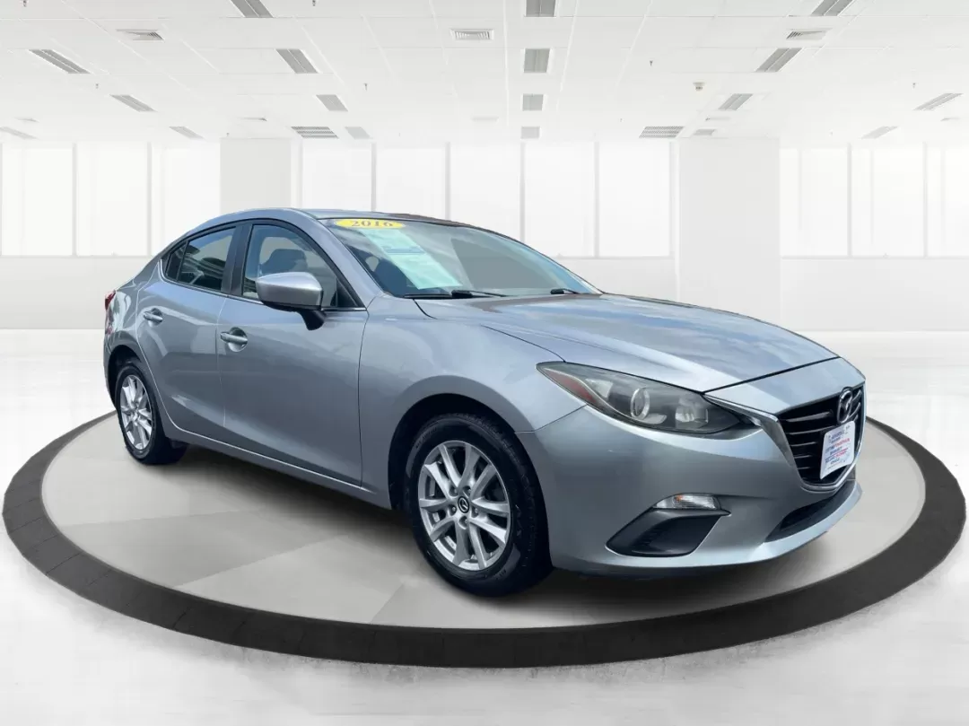 photo of 2016 Mazda Mazda3 i Sport