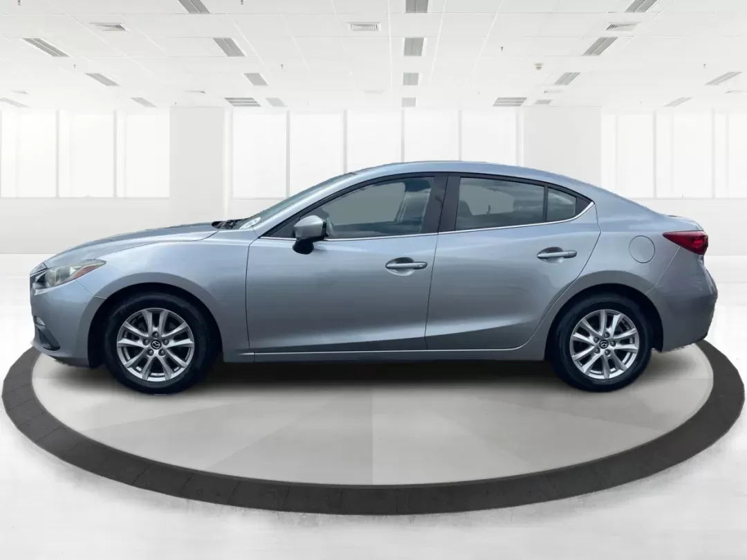 2016 Mazda Mazda3 i Sport (JM1BM1U73G1) with an SKYACTIV-G 2L I-4 gasoline direct injection engine, located at 1184 Kauffman Ave, Fairborn, OH, 45324, (937) 908-9800, 39.807072, -84.030914 - Photo#4