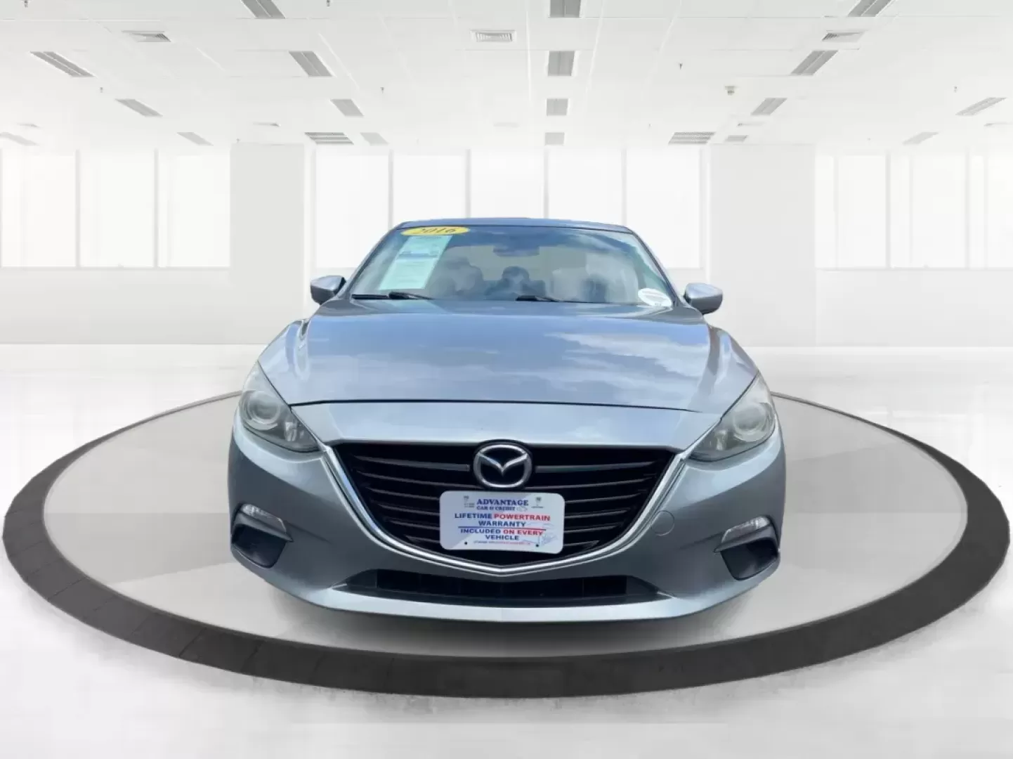 2016 Mazda Mazda3 i Sport (JM1BM1U73G1) with an SKYACTIV-G 2L I-4 gasoline direct injection engine, located at 1184 Kauffman Ave, Fairborn, OH, 45324, (937) 908-9800, 39.807072, -84.030914 - Experience a new level of driving with the 2016 Mazda3 i Sport, available now at Advantage Car and Credit in Fairborn, OH. This stylish sedan is more than just a mode of transportation; it's your perfect companion for everything from daily commutes to weekend road trips. With an impressive fuel-effi - Photo#5