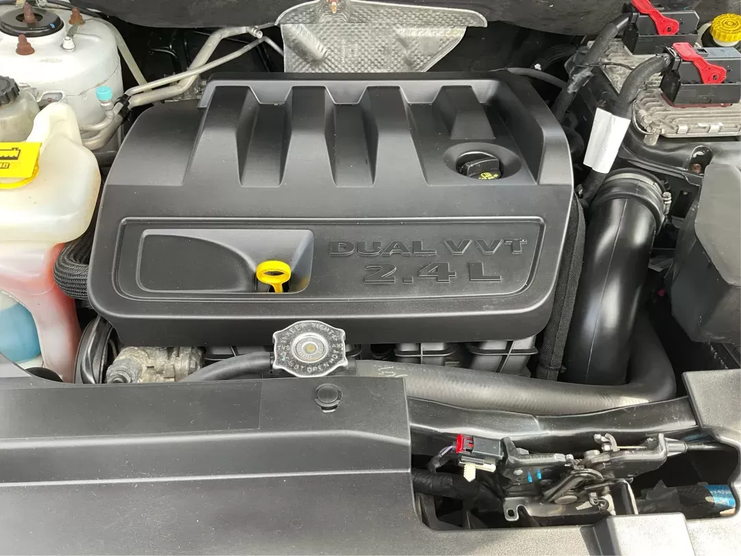 2016 Jeep Compass High Altitude Edition (1C4NJDEB6GD) with an 2.4L I-4 DOHC engine, located at 8750 N County Rd 25A, Piqua, OH, 45356, (937) 908-9800, 40.164391, -84.232513 - Photo#10