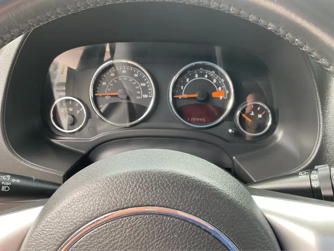 2016 Jeep Compass High Altitude Edition (1C4NJDEB6GD) with an 2.4L I-4 DOHC engine, located at 8750 N County Rd 25A, Piqua, OH, 45356, (937) 908-9800, 40.164391, -84.232513 - Photo#14