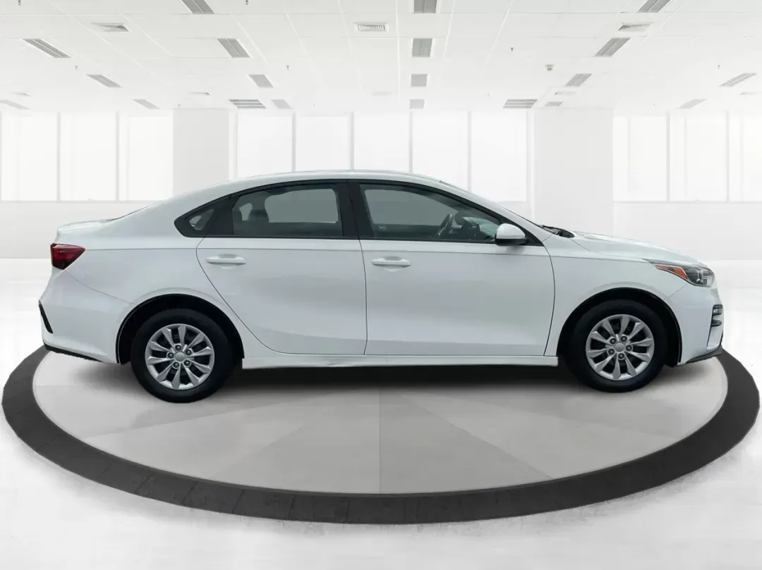 2019 Kia Forte FE (3KPF24AD2KE) with an 2L I-4 DOHC engine, located at 1099 N County Rd 25A , Troy, OH, 45373, (937) 908-9800, 40.057079, -84.212883 - Photo#1
